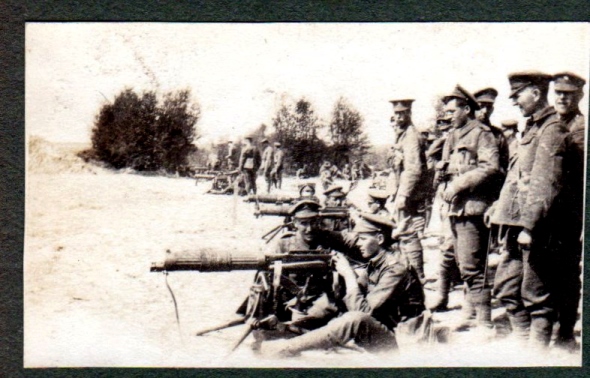 LL 208MGC Ervillers1 April1917